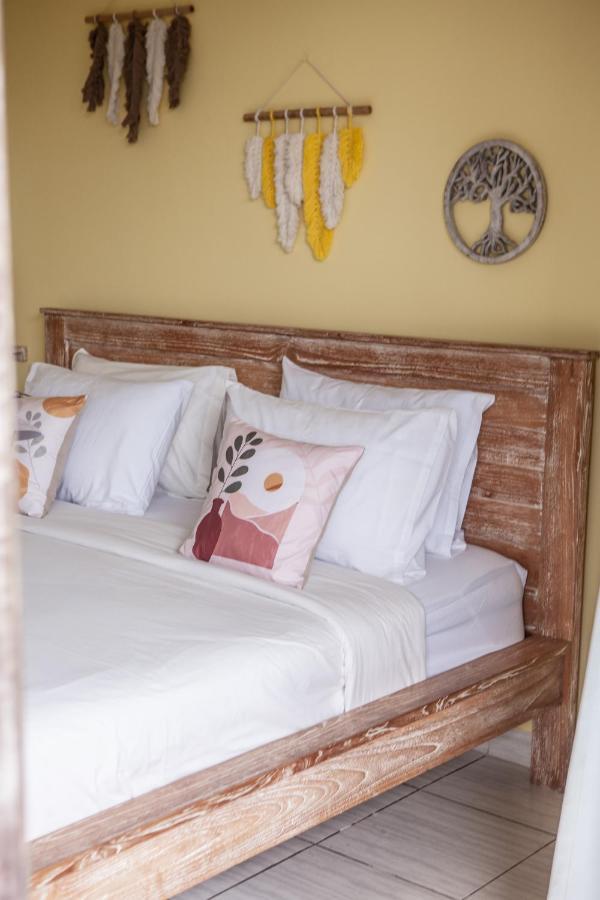 The Spare Room Bali ชังกู ภายนอก รูปภาพ